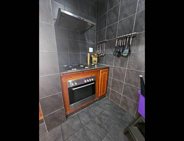 5 BEDROOM HOUSE FOR SALE IN VERWOERDPARK